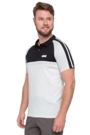 camisa polo masculina com recorte preto e branco